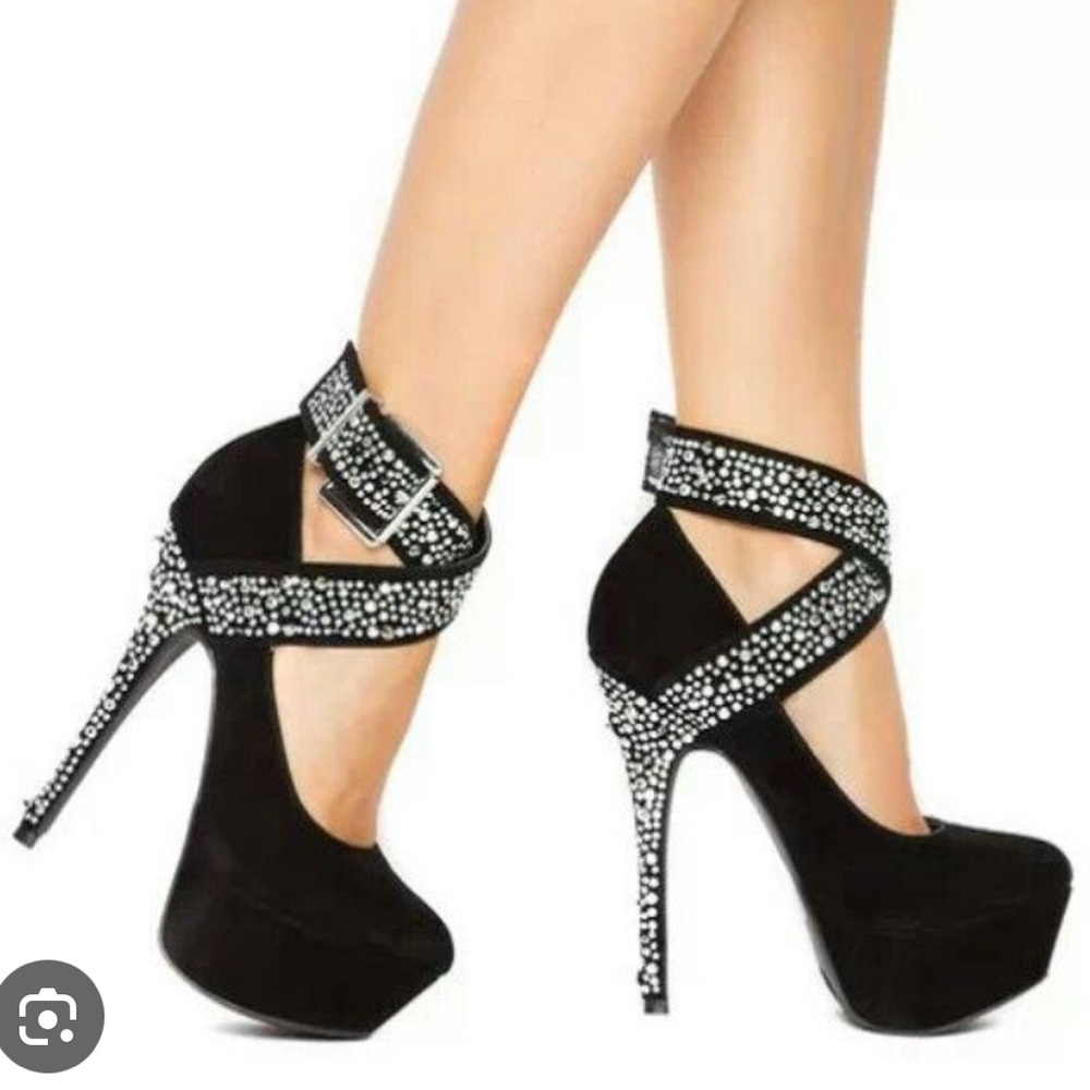 Scene by Shoedazzle Black Studded Platform Buckle Heels - Picture 1 of 8